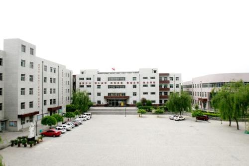 保定技師學院學生可以享有哪些優(yōu)惠政策？