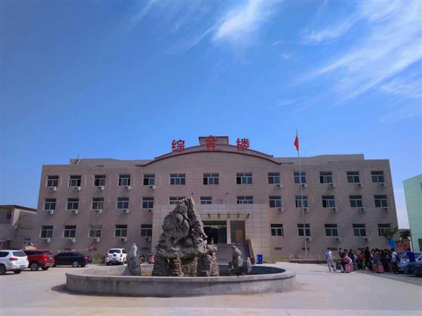 保定華中高級(jí)技工學(xué)校怎么樣？