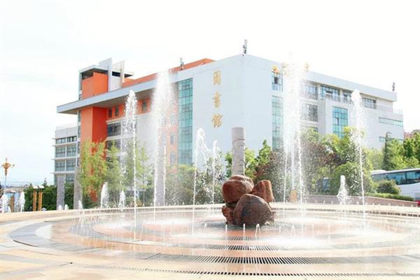 青島求實(shí)職業(yè)技術(shù)學(xué)院空中乘務(wù)專業(yè)就業(yè)率高嗎？