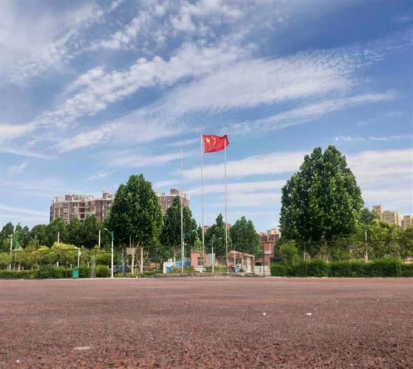 鄭州有正規(guī)的計(jì)算機(jī)學(xué)校嗎？