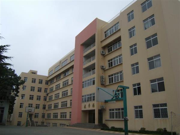 青島市電子信息技術(shù)學(xué)校電子技術(shù)應(yīng)用專業(yè)怎么樣？需要學(xué)什么課程？