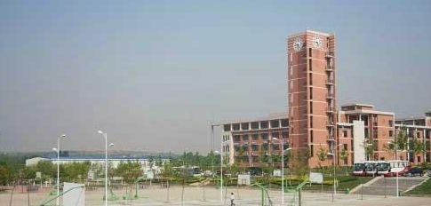 與同類院校相比，泰安技師學(xué)院都有哪些優(yōu)勢(shì)？